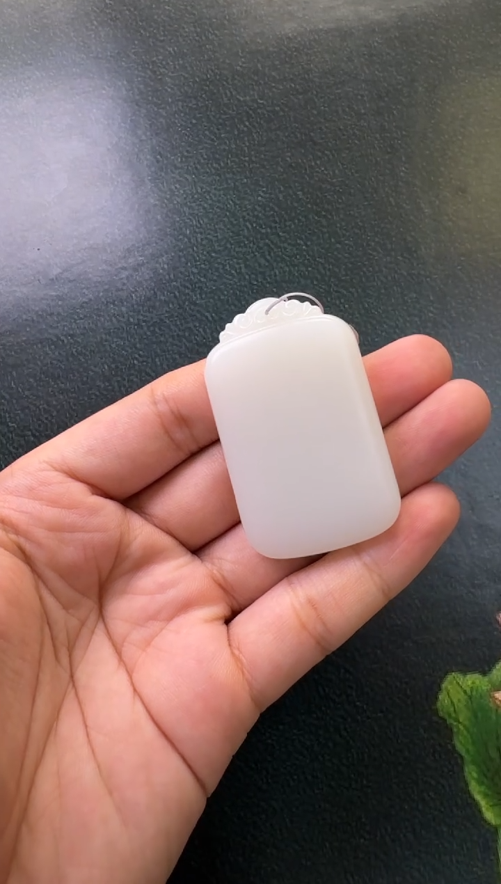 【闪购商品】和田玉未镶嵌吊坠无事牌