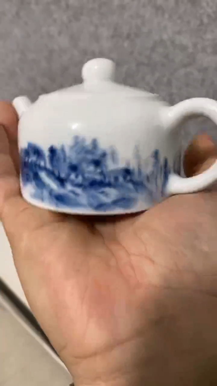 摆件盖子打不开瑕疵