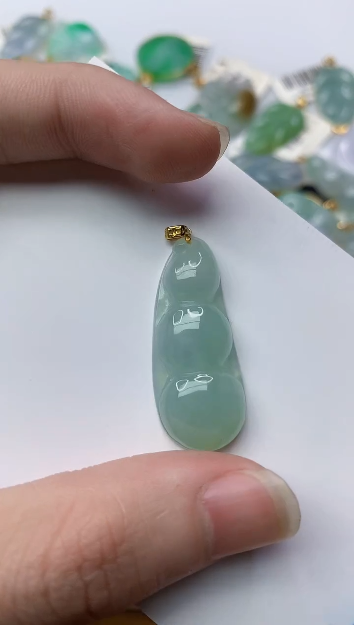 【闪购商品】翡翠颈饰18K金镶嵌93.........