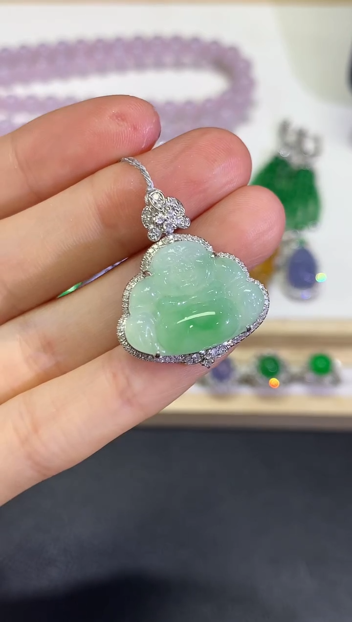 【闪购商品】翡翠颈饰18K金镶嵌团购72