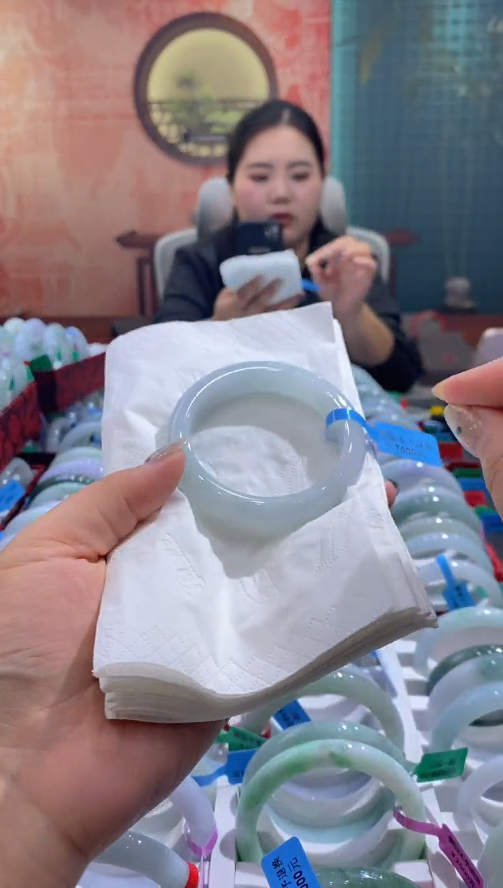 未镶嵌手镯翡翠多人000012444