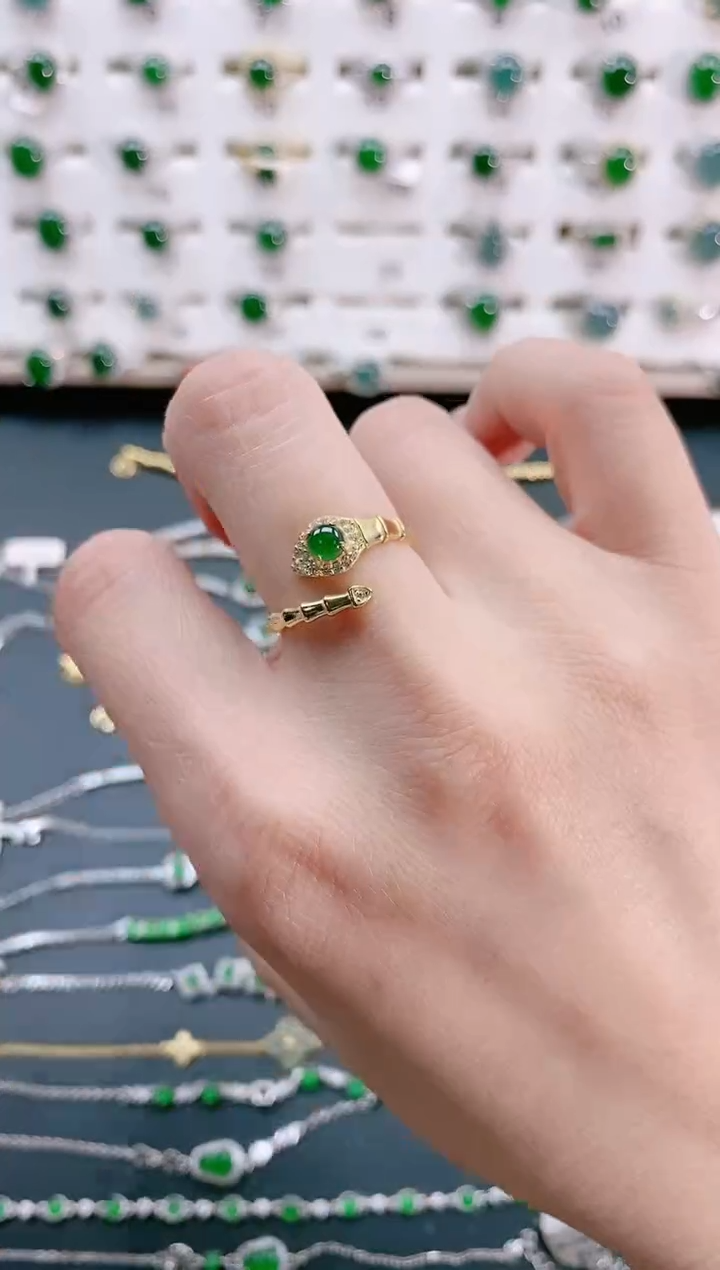 【闪购商品】翡翠戒指银S925镶嵌天然翡翠