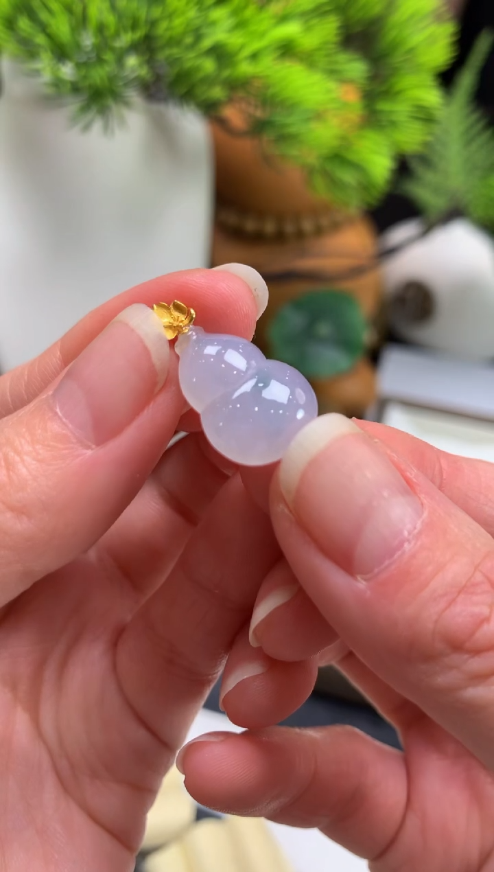 颈饰18K金镶嵌翡翠缘****排---112232