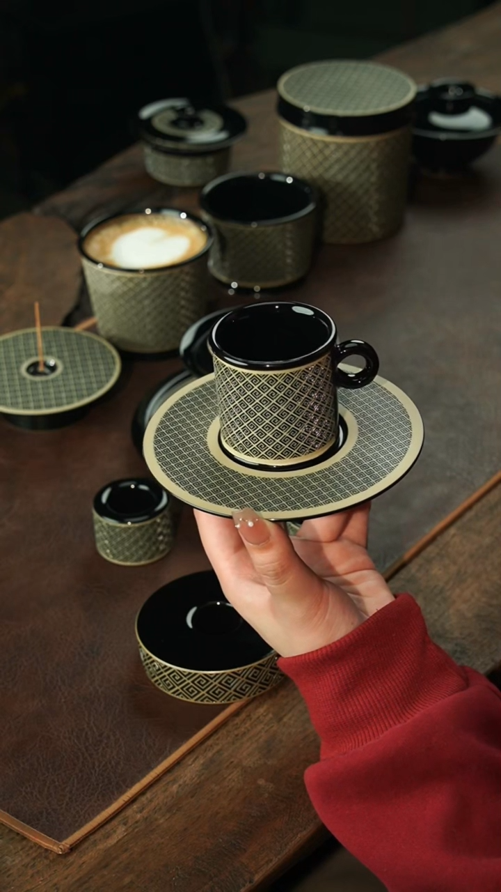 【闪购商品】瓷片李斌 玄色系列 回纹咖啡杯盏