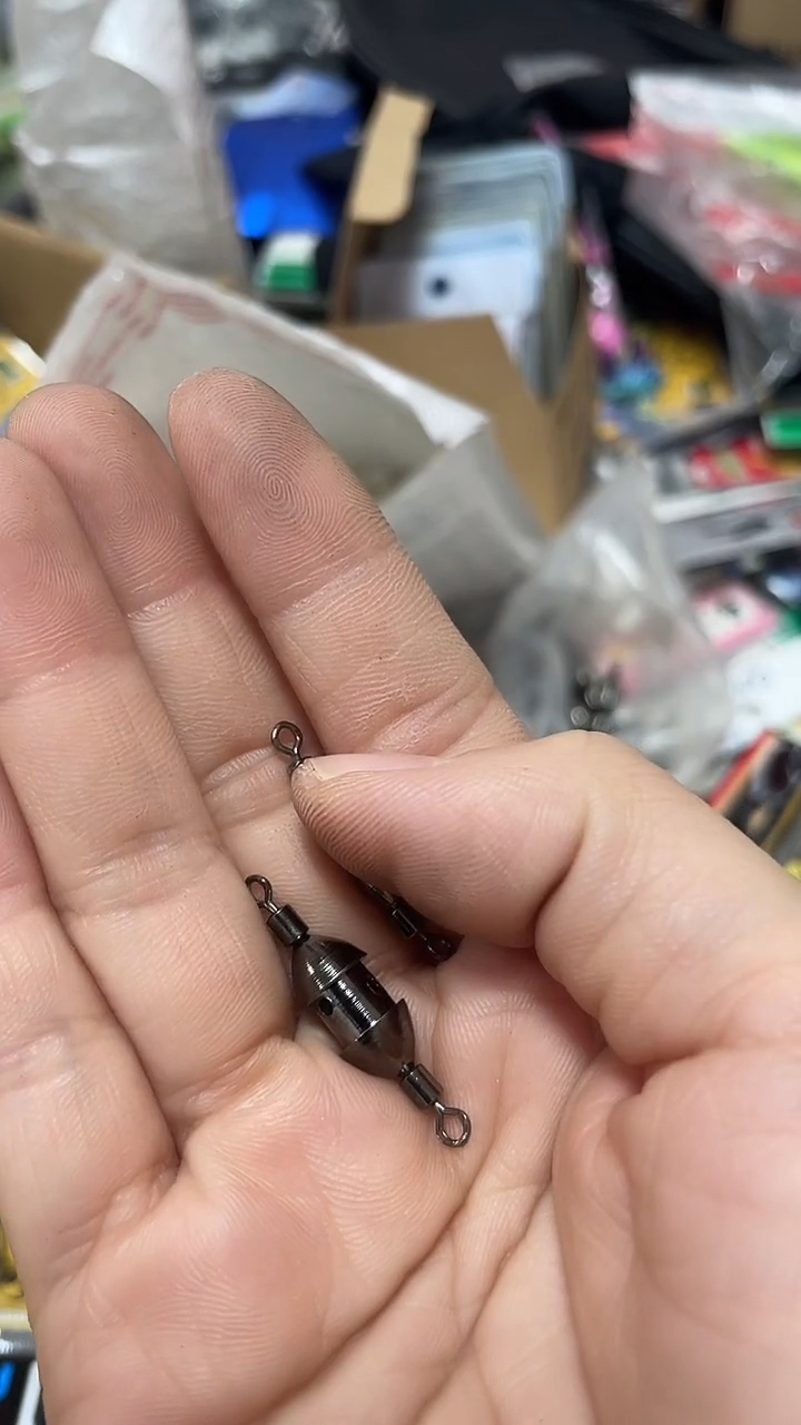 钓***标1.2g   40g， 4g  70g    混搭八字环  