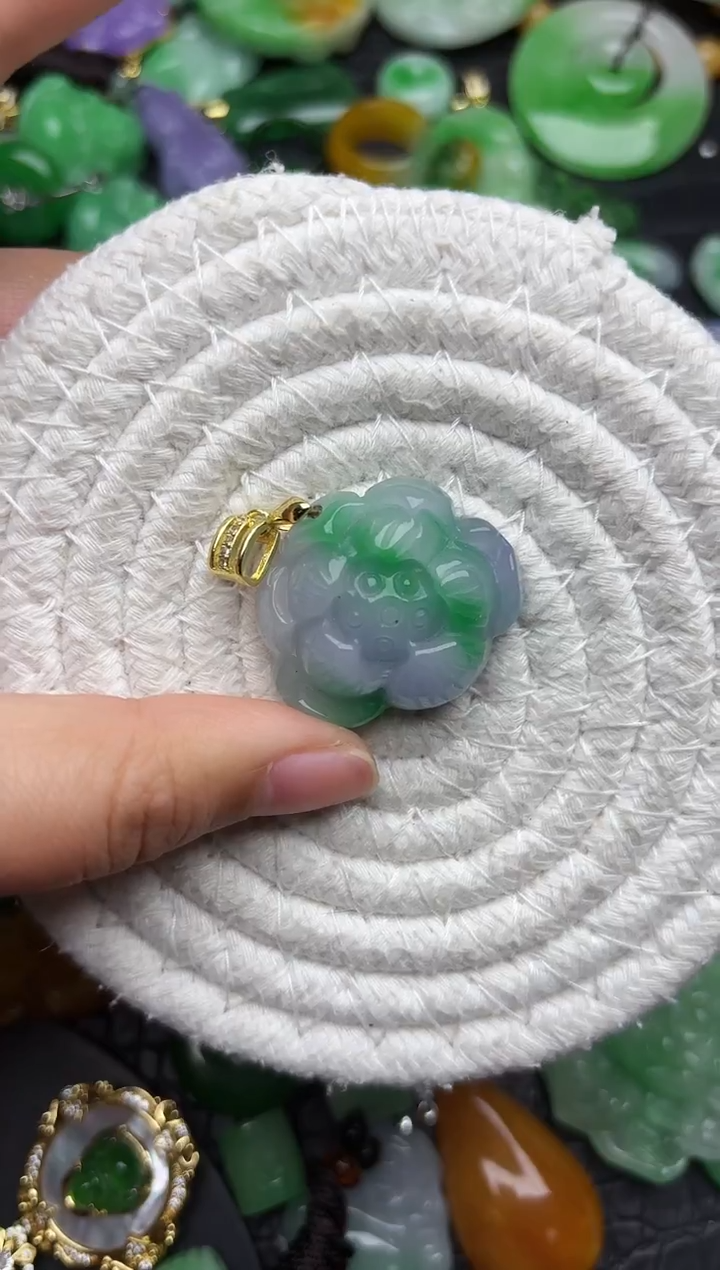 颈饰未镶嵌翡翠缅甸翡翠吊坠 