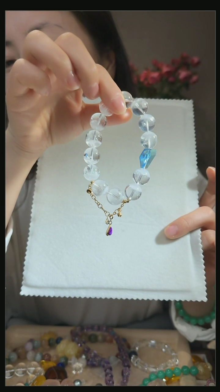 【闪购商品】水晶手串18K金镶嵌天然白幽灵手串