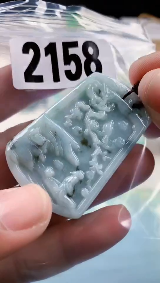 【闪购商品】翡翠挂件未镶嵌天然翡翠吊坠挂件
