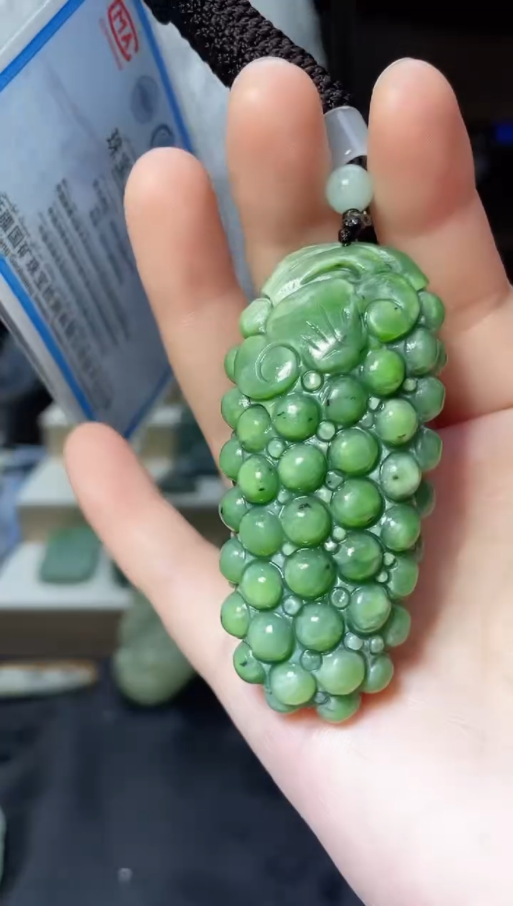 【闪购商品】和田玉颈饰未镶嵌1