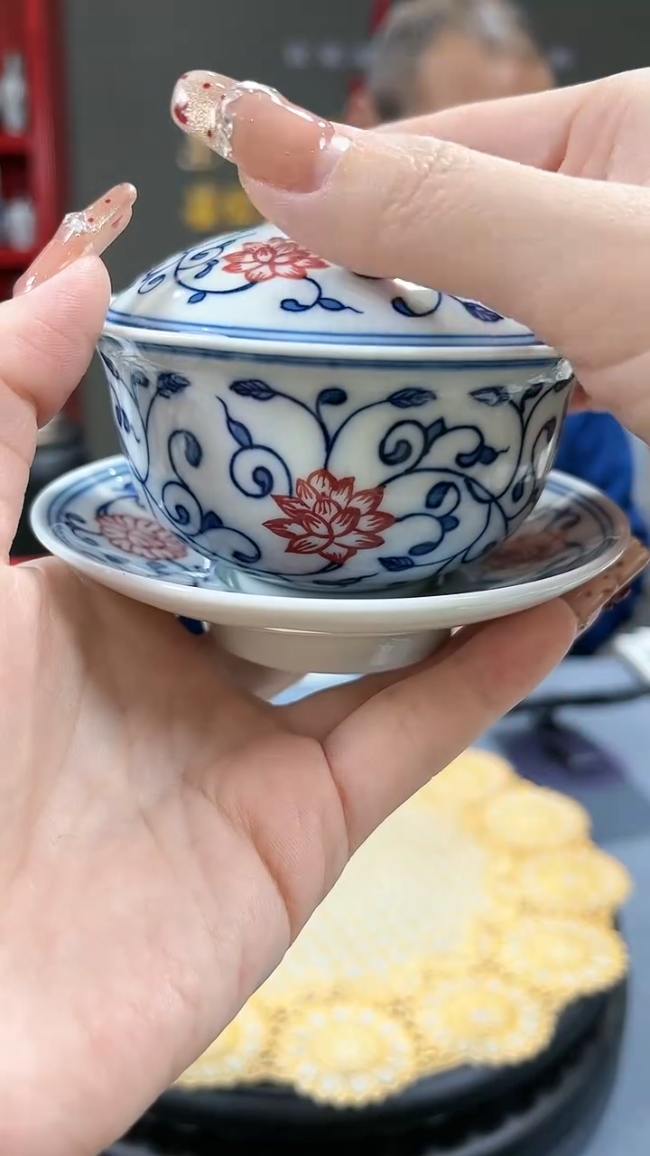 【闪购商品】官窑瓷画院031官窑瓷画院缠枝莲三才盖碗