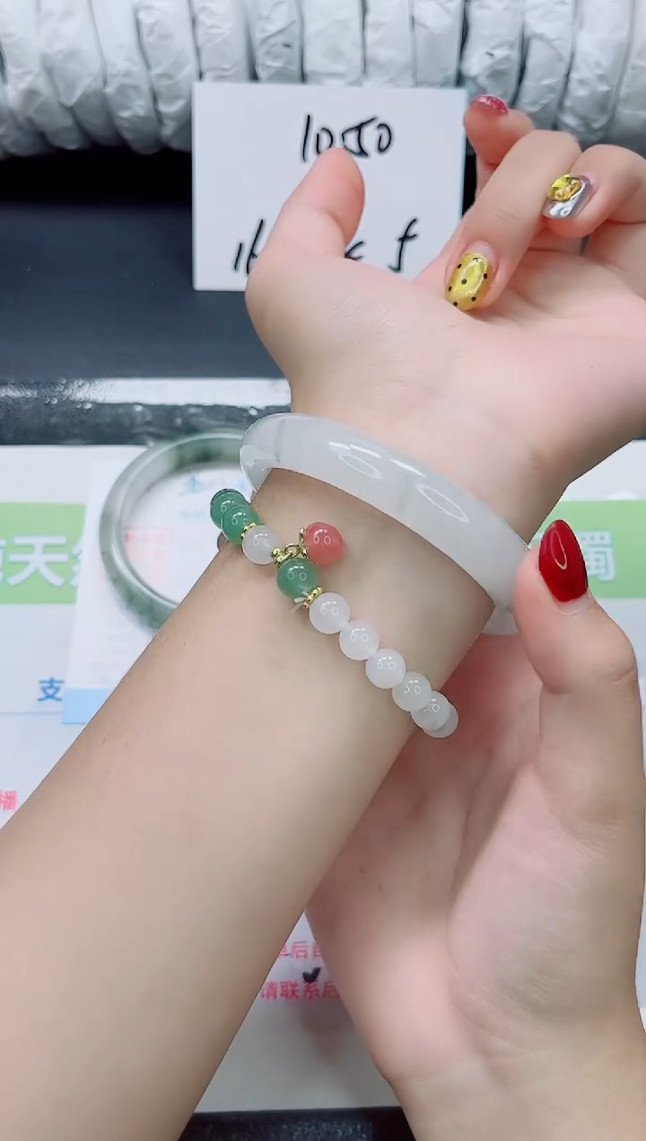 未镶嵌手镯石英质玉0182-58
