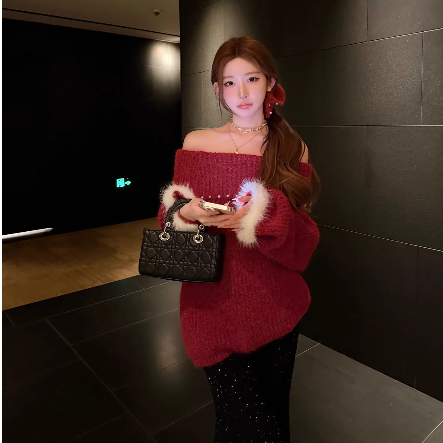 法式复古纯欲风钉珠一字肩圣诞新年款套头毛衣女秋冬厚针织衫上衣