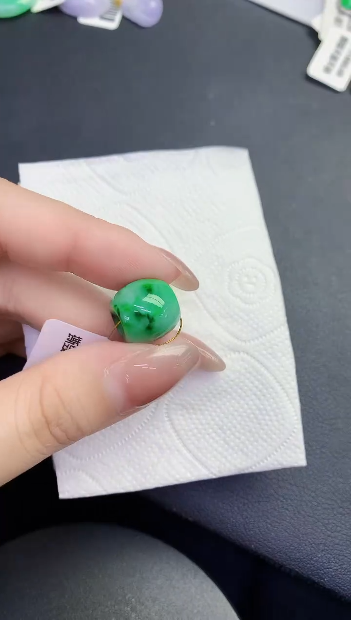 颈饰未镶嵌翡翠缅甸天然翡翠A货