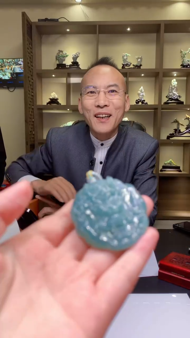 【闪购商品】定制翡翠未镶嵌8054yx-毛货挂件