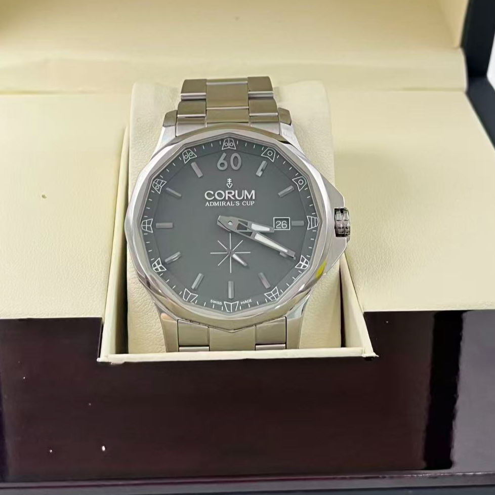 95新 CORUM/昆仑表 昆仑/海军上将系列/表径41mm