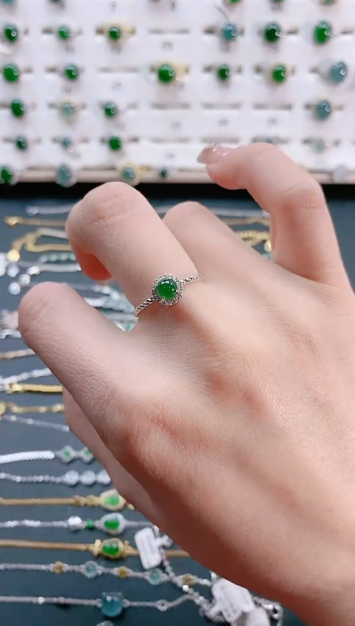 【闪购商品】翡翠戒指银S925镶嵌天然翡翠