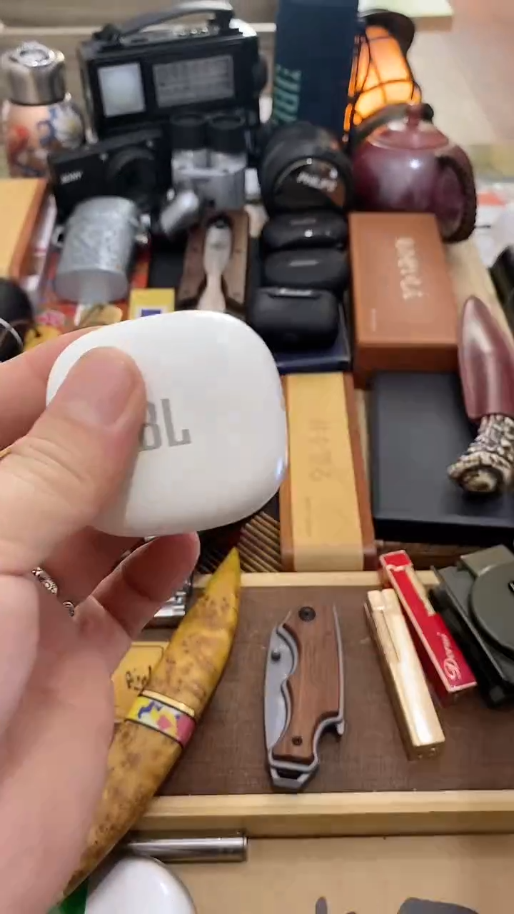 瓷片闪购商品  如图所示