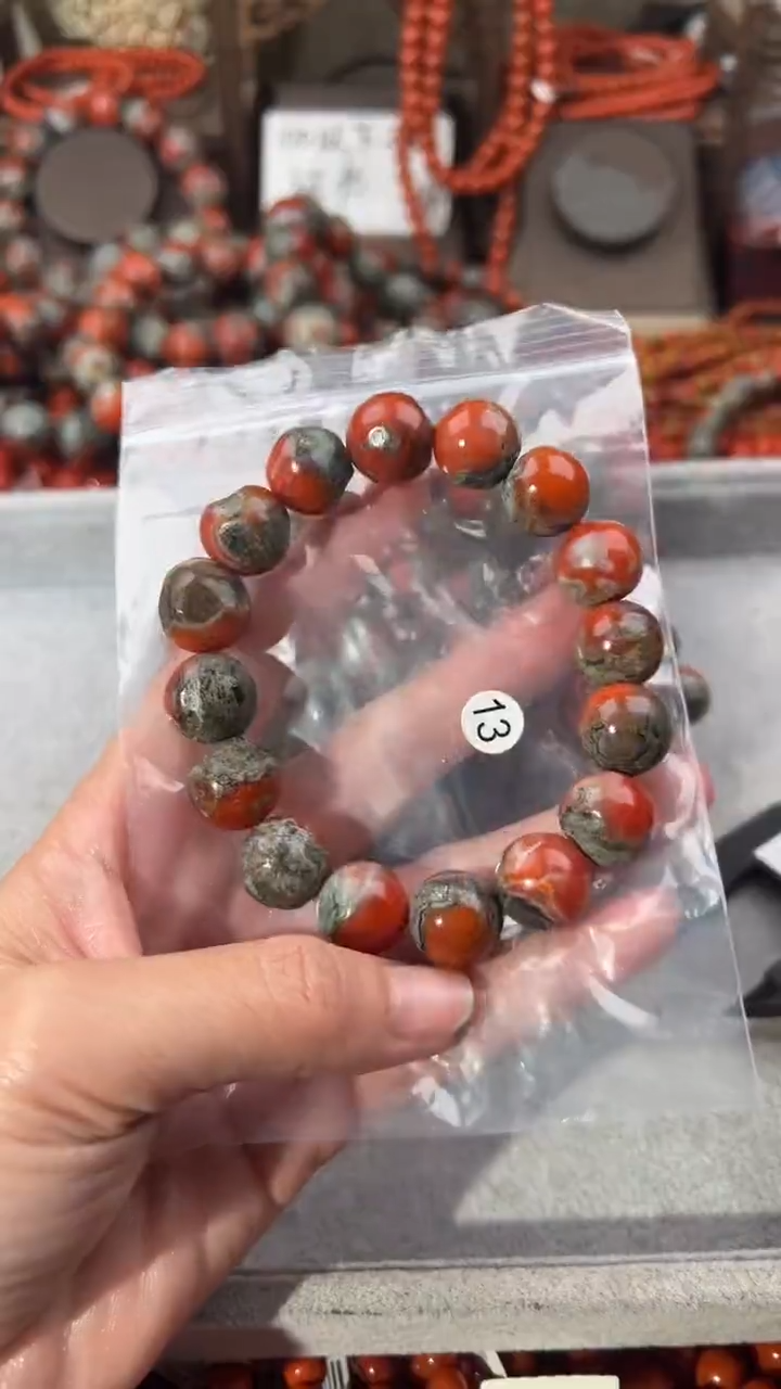 南红玛瑙手串未镶嵌14+