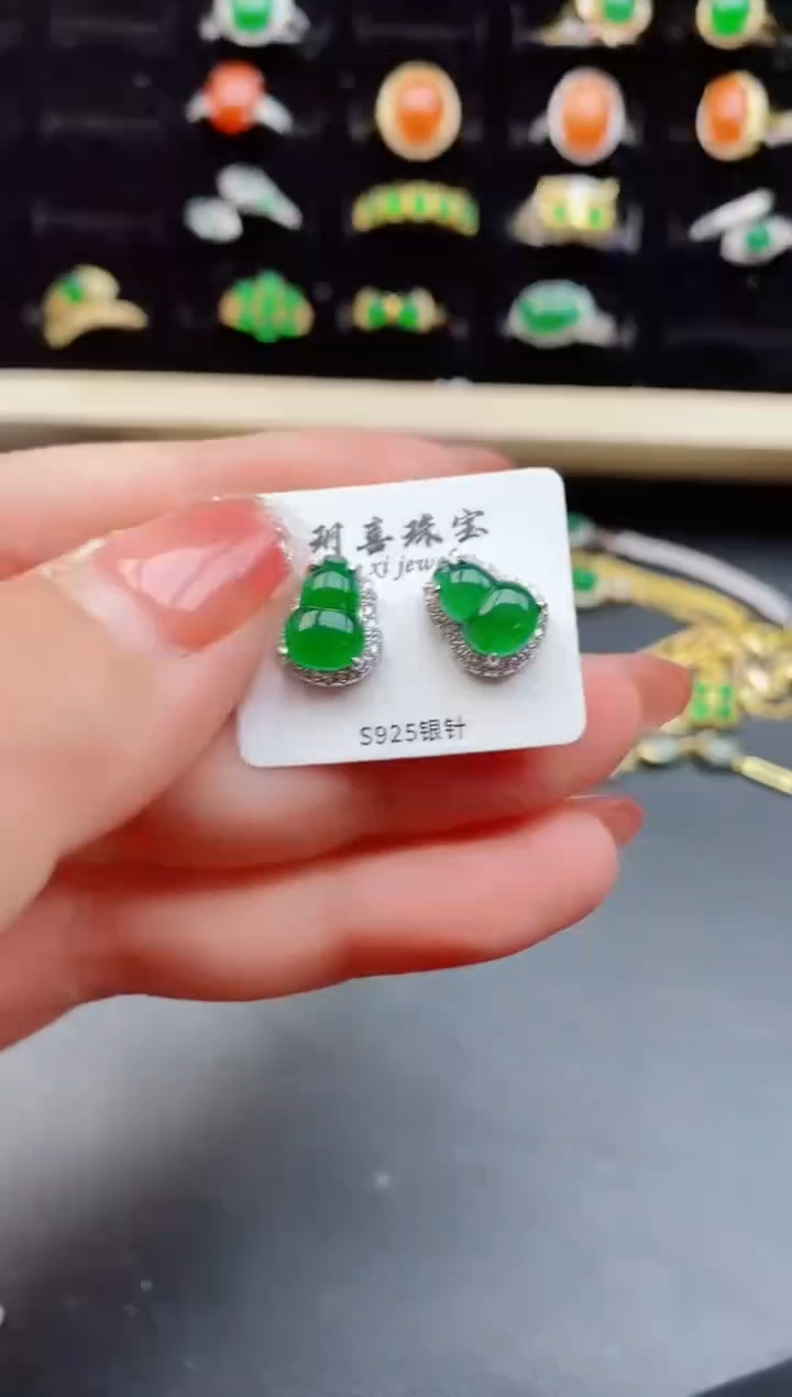 【闪购商品】翡翠耳饰银S925镶嵌12121
