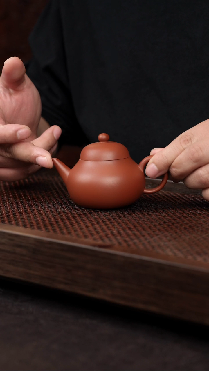 【闪购商品】紫砂茶壶朱泥梨式水平