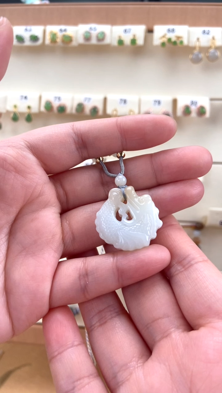 【闪购商品】和田玉颈饰未镶嵌鱼化龙吊坠