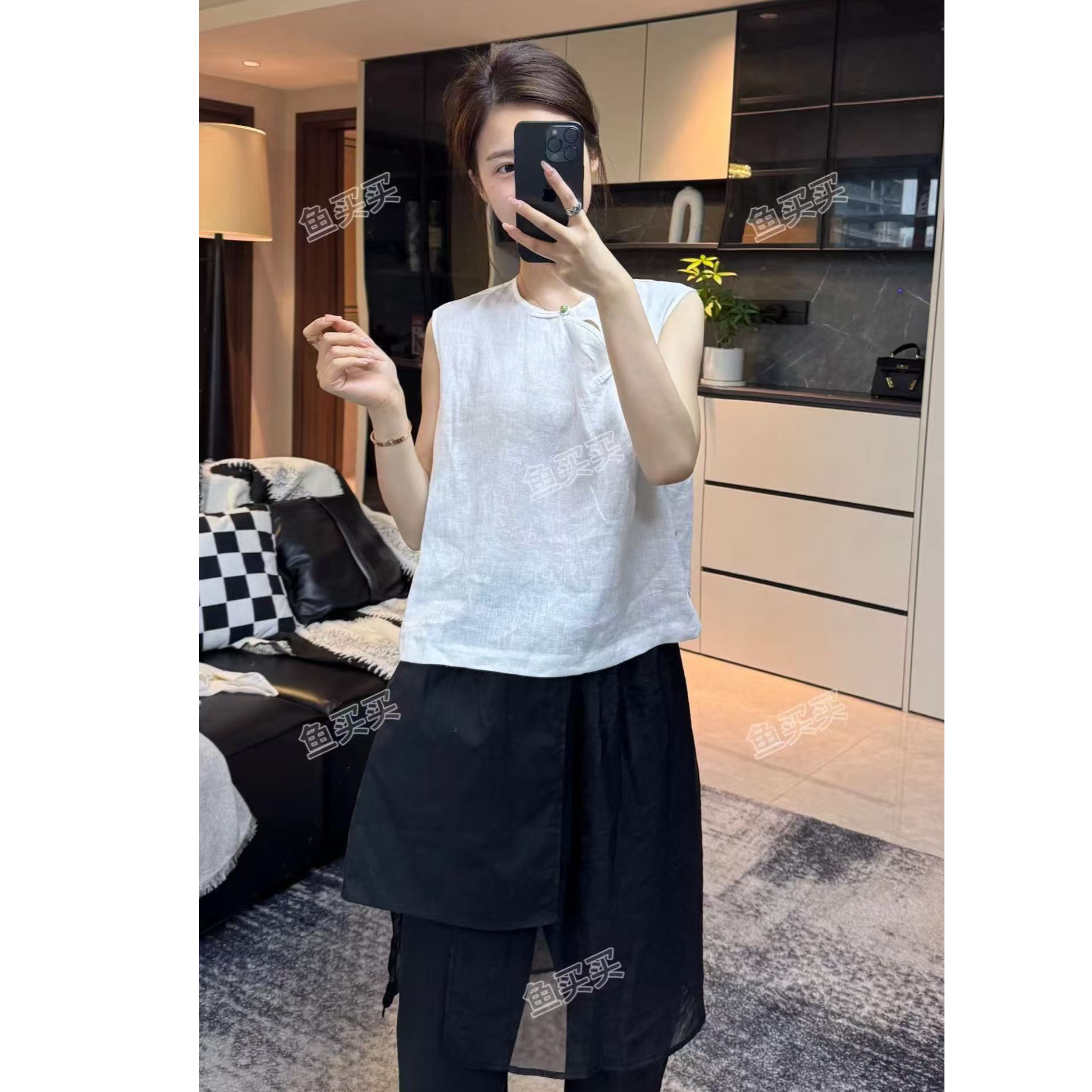 新中式背心欧版2025夏季新款时尚无袖斜襟纽扣麻料衬衫女