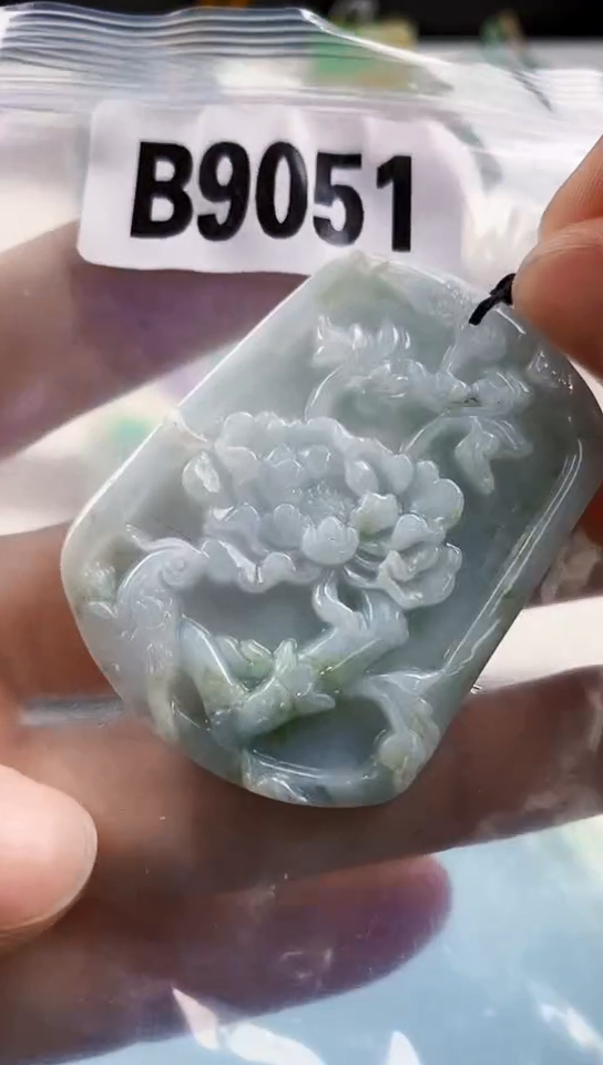 翡翠未镶嵌颈饰天然翡翠吊坠挂件