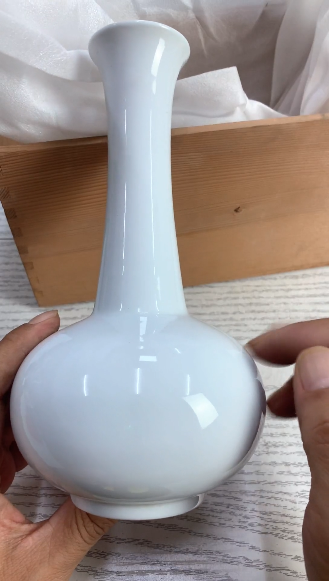 默认微瑕，不退不换，介意勿拍