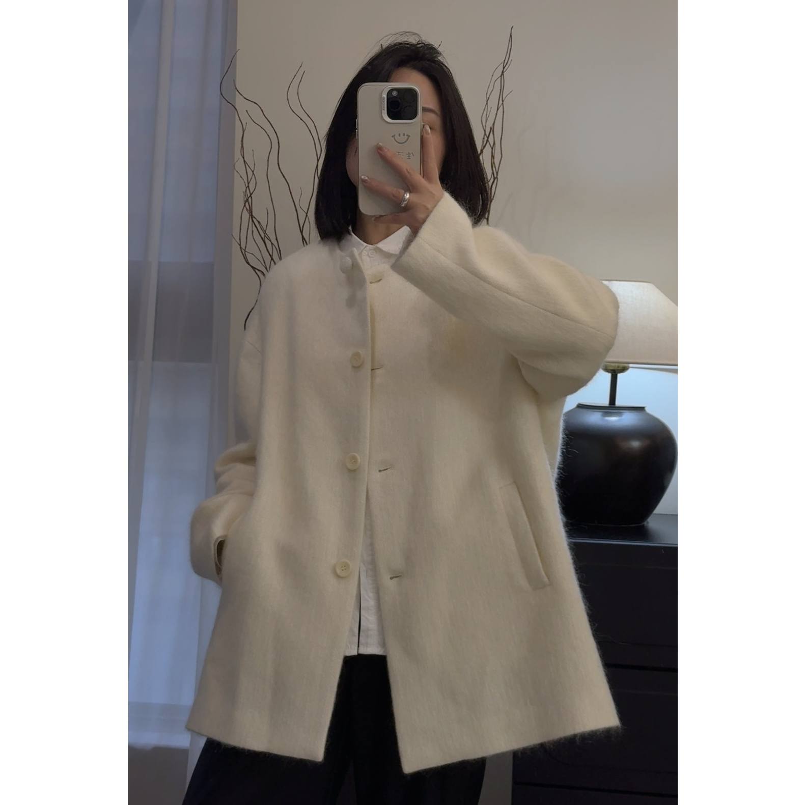 82907 小CC时尚穿搭2025冬季新款高定奶白色千金感韩系马海毛外套