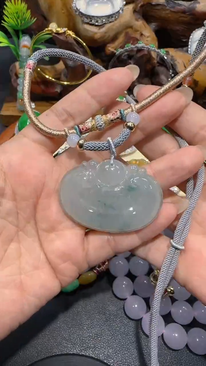 【闪购商品】翡翠吊坠(不含链)未镶嵌吊坠