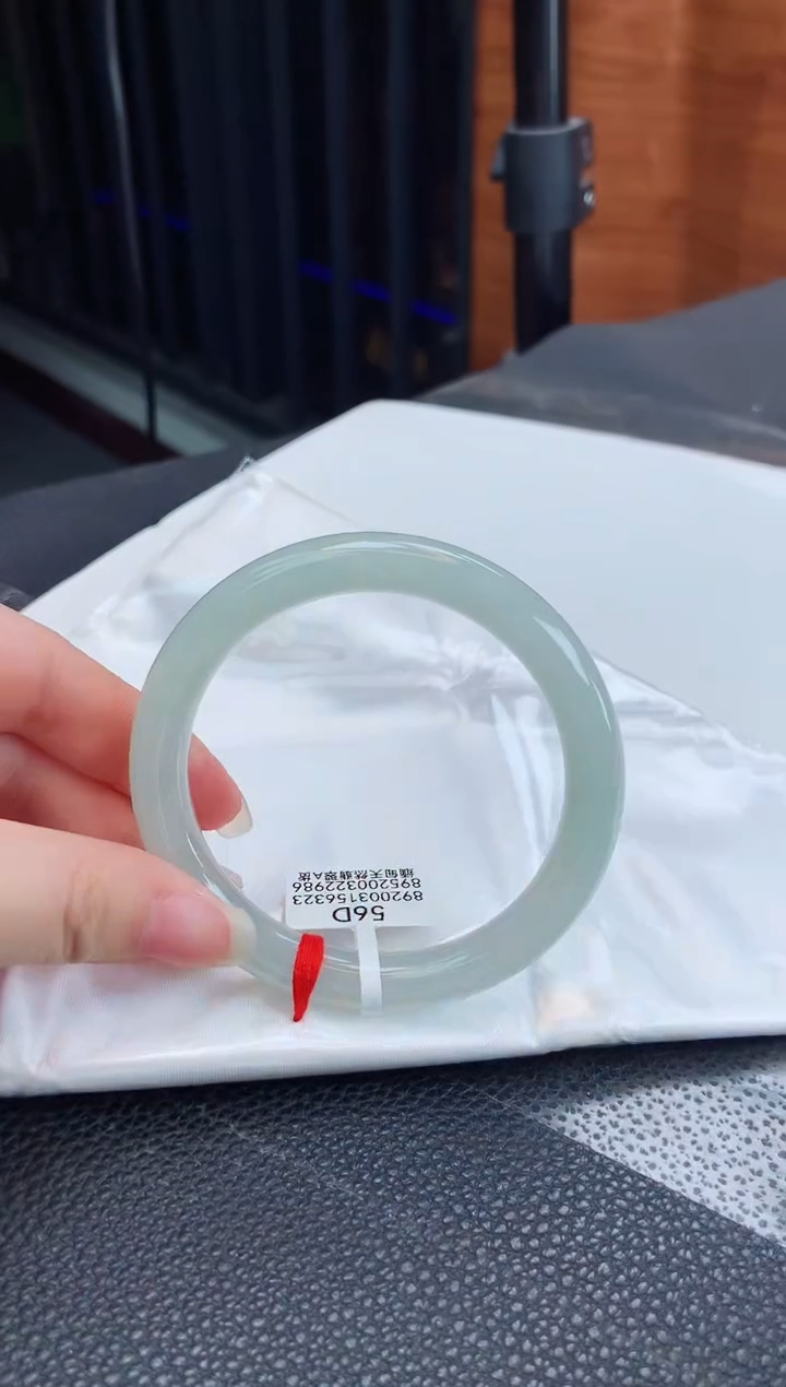 【闪购商品】翡翠手镯未镶嵌缅甸天然翡翠A货手镯