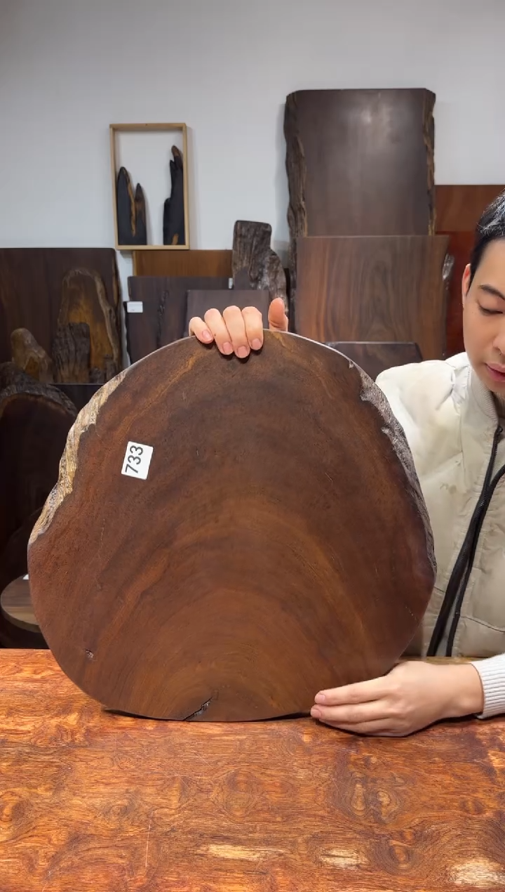 风车木（黑檀木）尺寸48*50*2.5编号733
