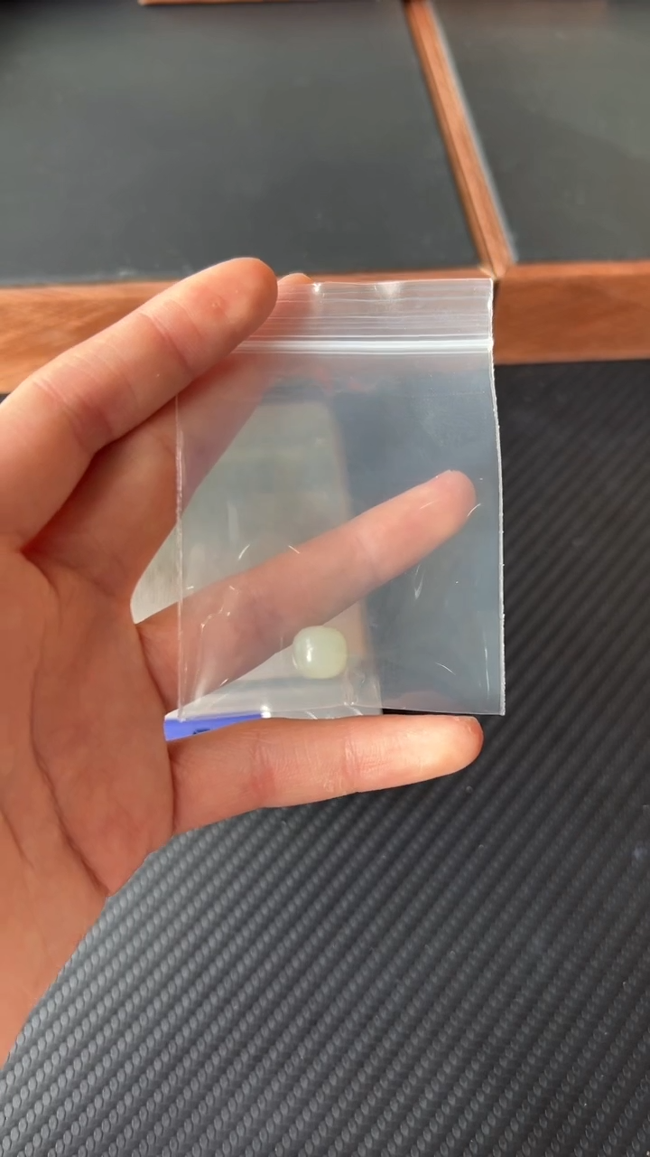 【闪购商品】和田玉单株未镶嵌且末微色差单株