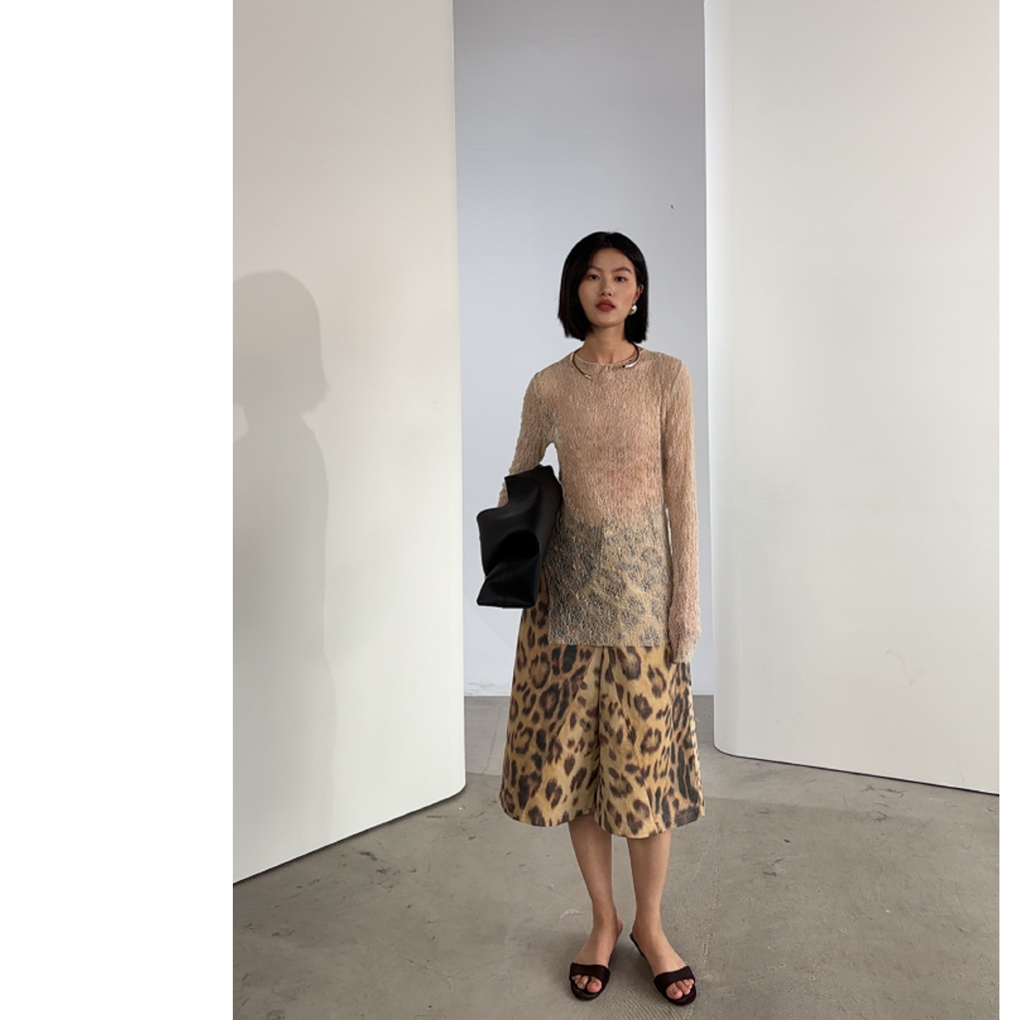 CLEAR BREEZE镂空软蕾丝衫气质修身长袖上衣