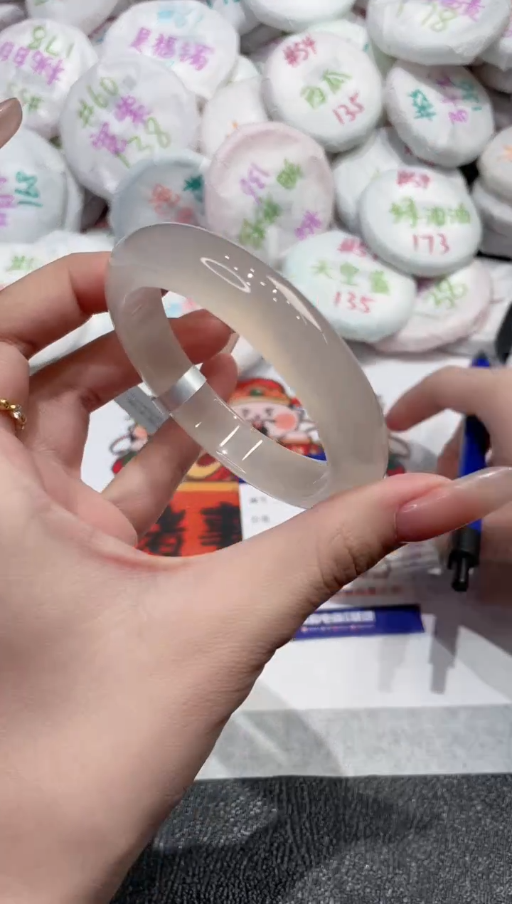 【闪购商品】玛瑙/玉髓手镯未镶嵌-783