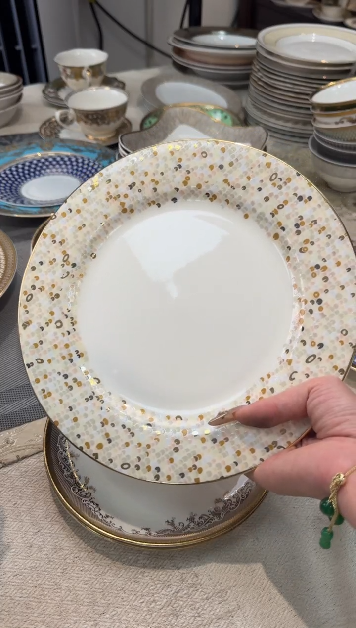 【闪购商品】瓷片9英寸平盘福利款尾单