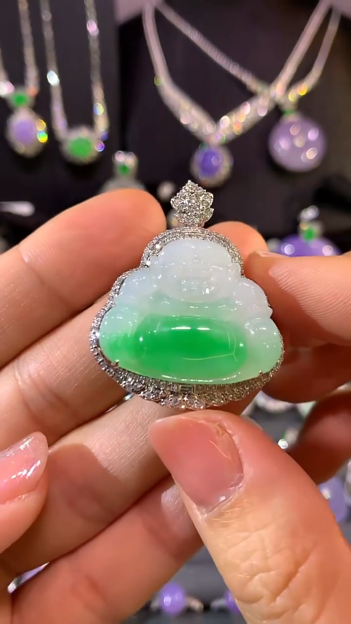 吊坠(不含链)18K金镶嵌翡翠佛公