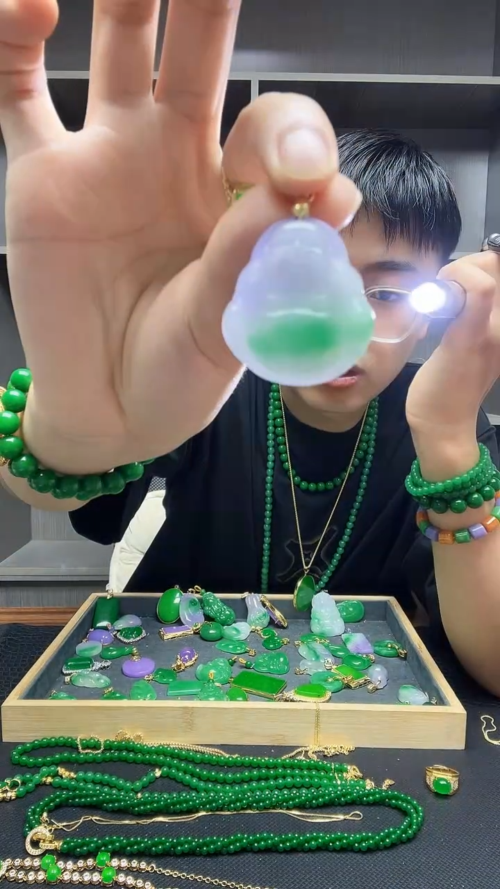 翡翠14K金镶嵌吊坠(赠链)吊坠