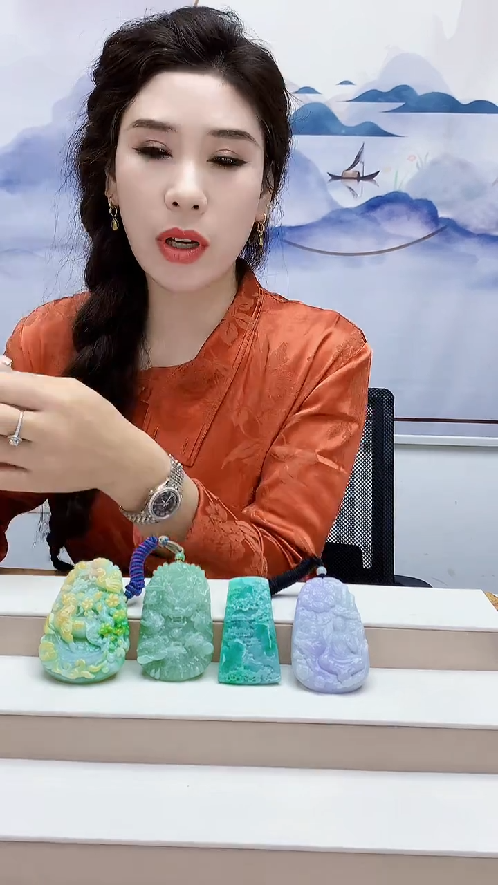 未镶嵌定制翡翠王**哥4829lr-毛货挂件39