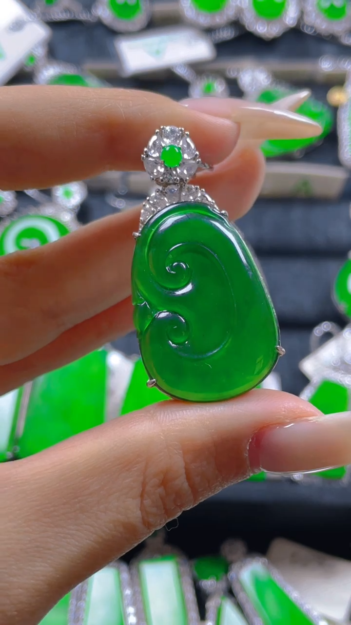 颈饰银S925镶嵌翡翠11
