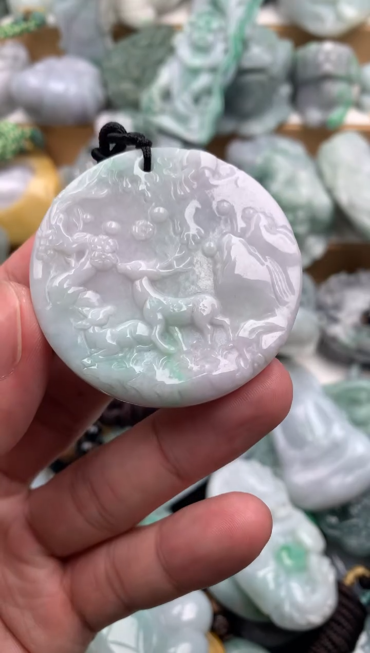 吊坠(不含链)未镶嵌翡翠1