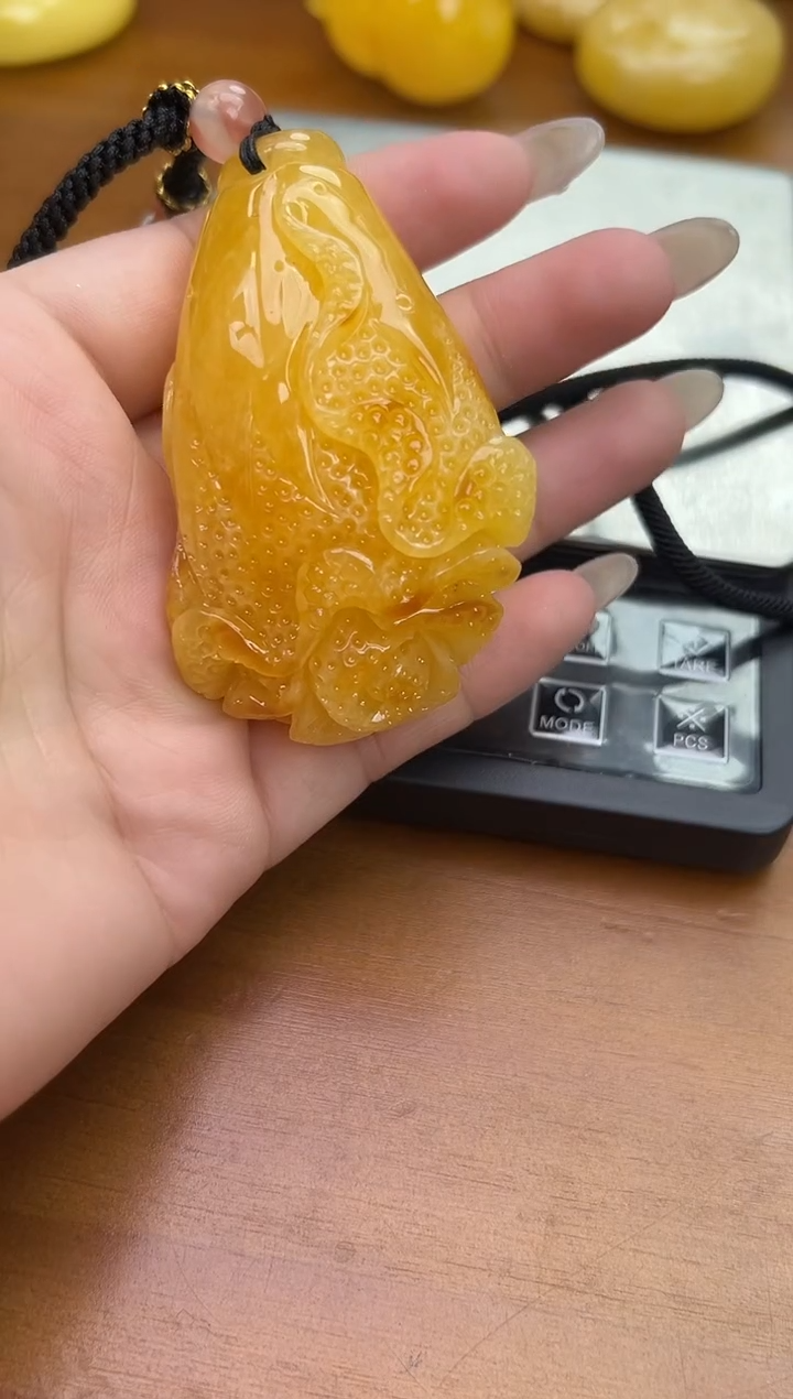 裸石琥珀未镶嵌琥珀蜜蜡吊坠