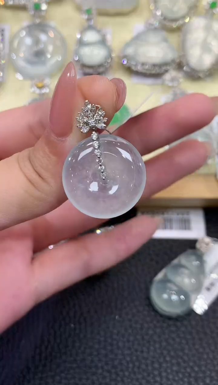 翡翠18K金镶嵌吊坠(不含链)夏日珠宝A90