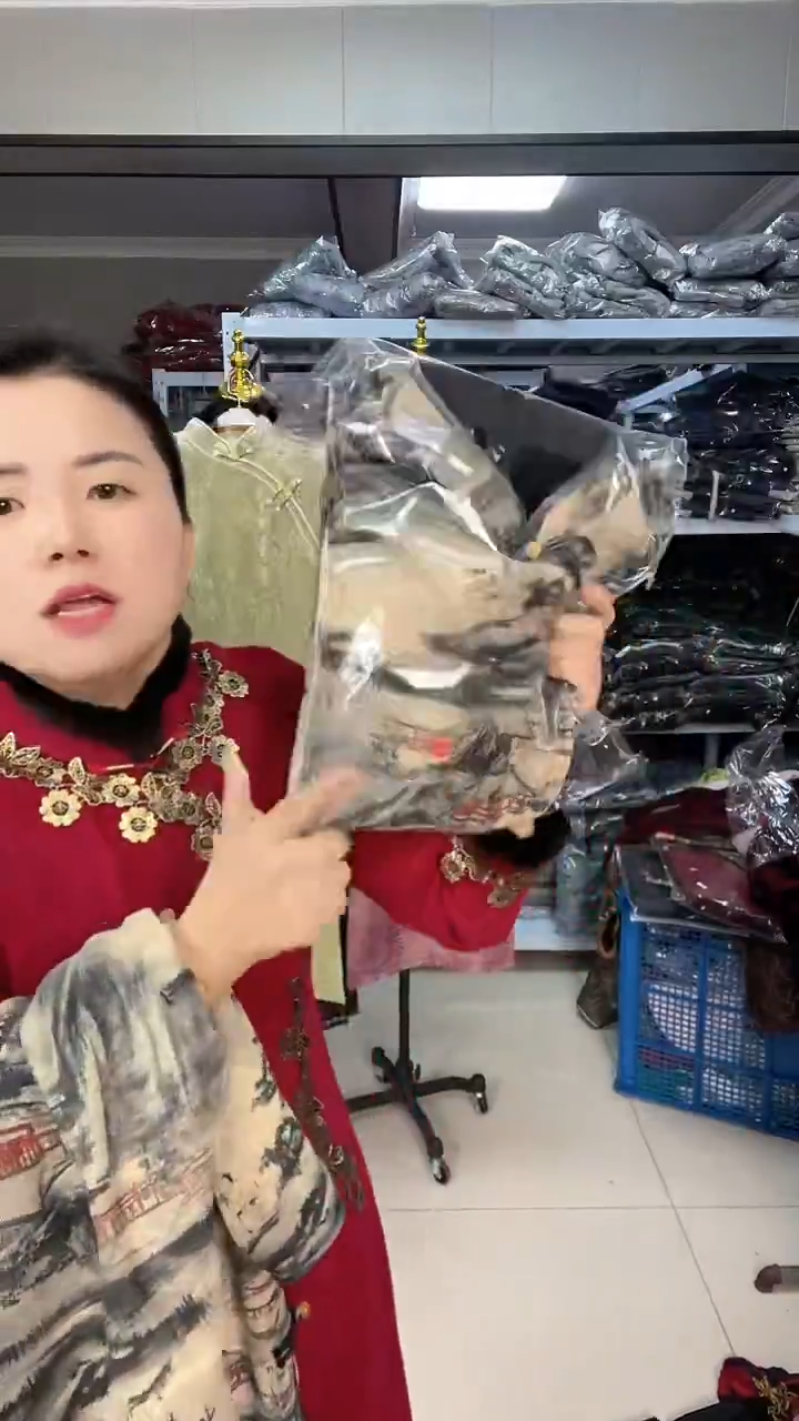 1--l--孤品旗袍默认微瑕--完美主义慎拍