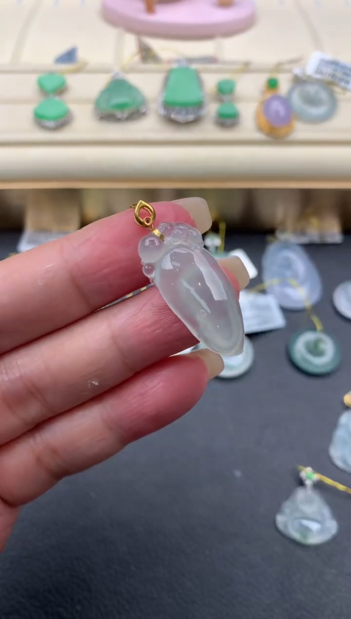 【闪购商品】翡翠颈饰18K金镶嵌Q720    