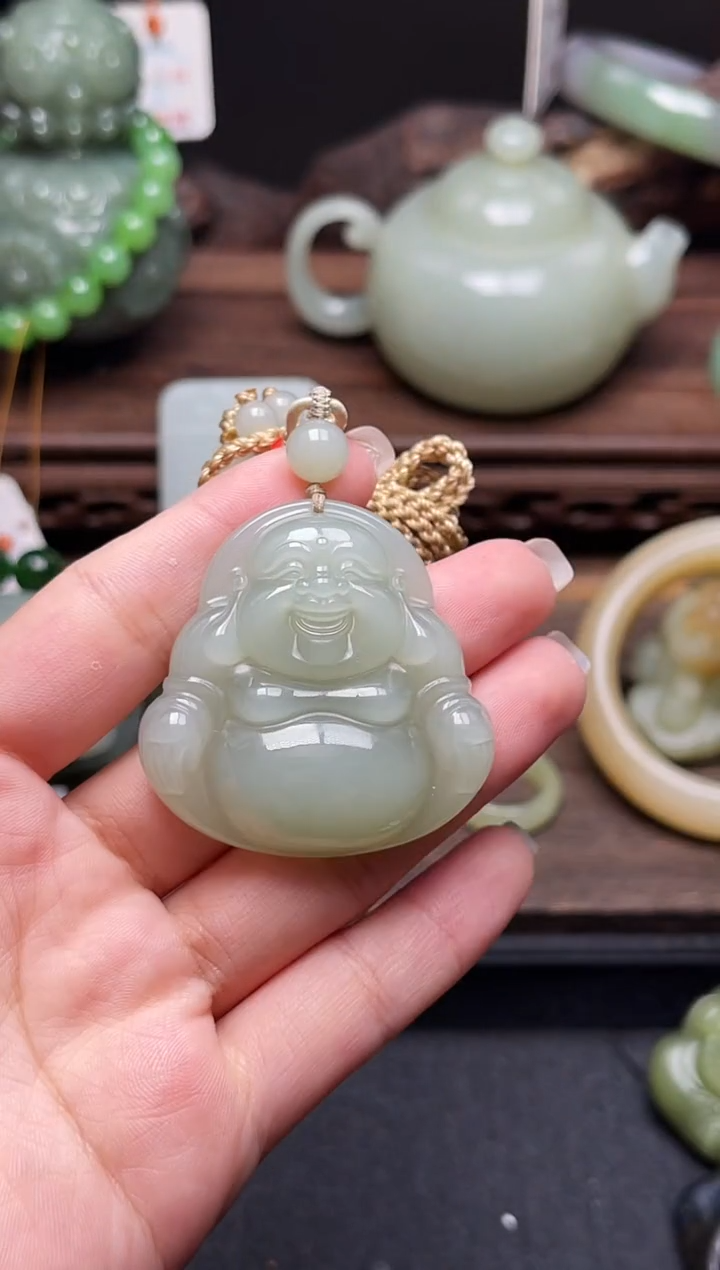 和田玉未镶嵌吊坠(不含链)青海青白 佛公9002367