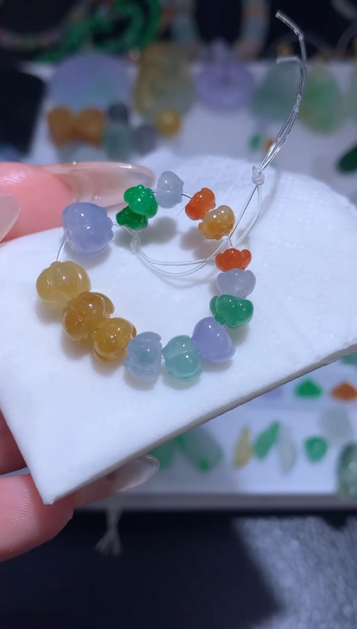 未镶嵌定制翡翠黄*⑦莲花珠