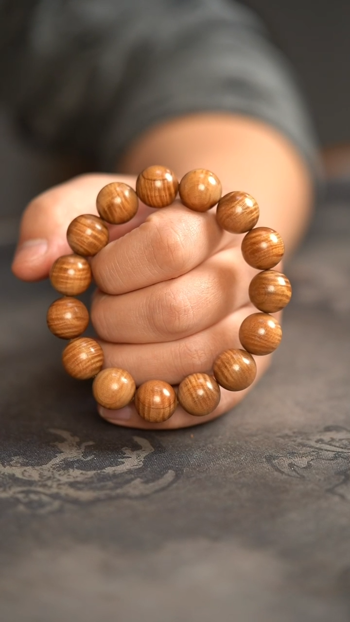 【闪购商品】檀香木手串/手链老山檀沉水料满水波1.6圆珠单圈