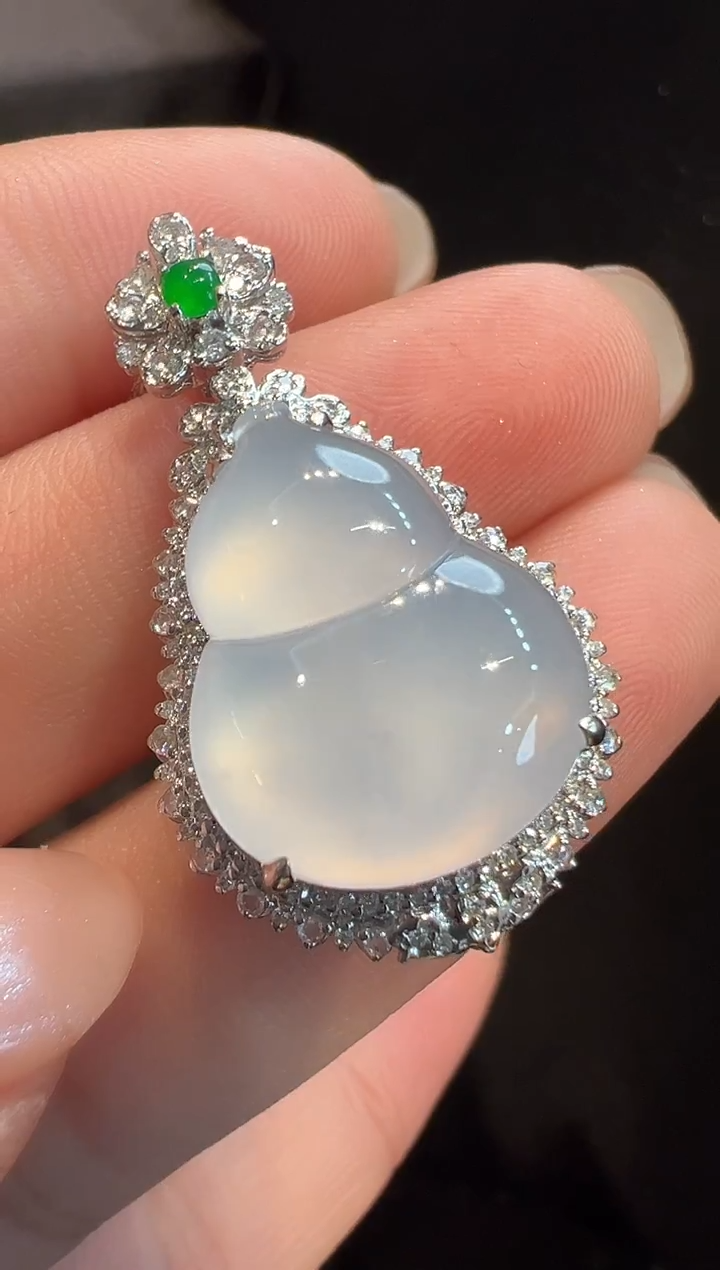 吊坠(不含链)18K金镶嵌翡翠AL6