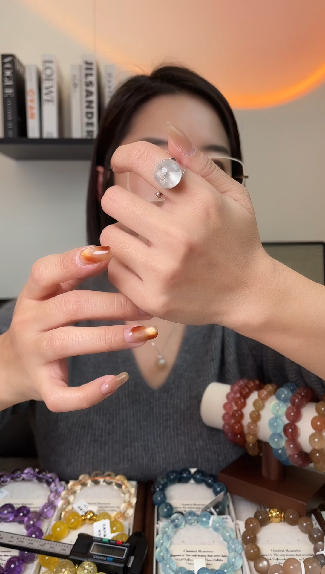 未镶嵌手链水晶?**宁白水戒指